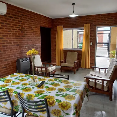 4 Estaciones Apartment Pergamino Exterior photo